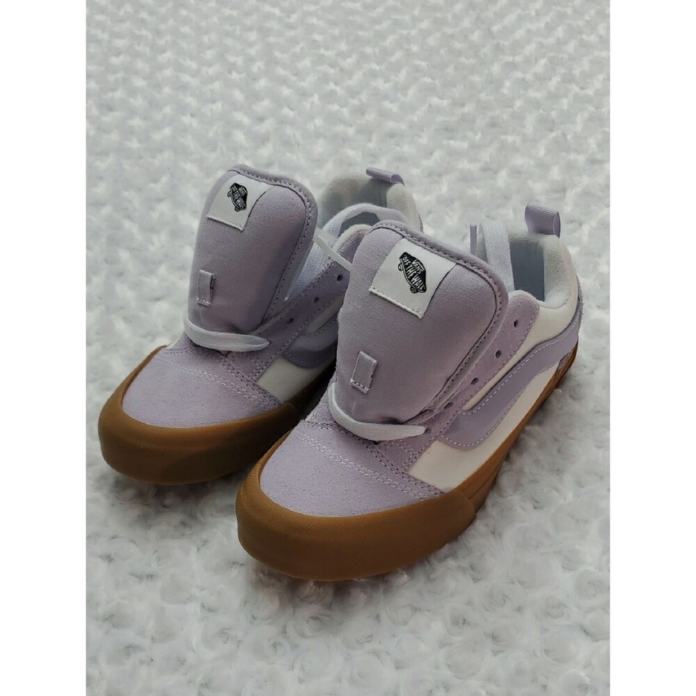 Vans Kids Lilac Low-Top Sneakers with Gum Outsole